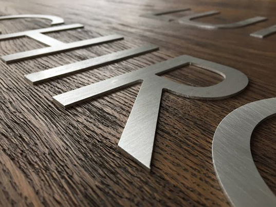 metal letters
