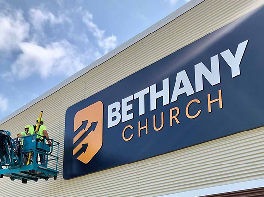 signs installation