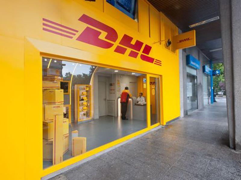 Satinsign and DHL Official Partnership: Streamlining Shipping for Customers